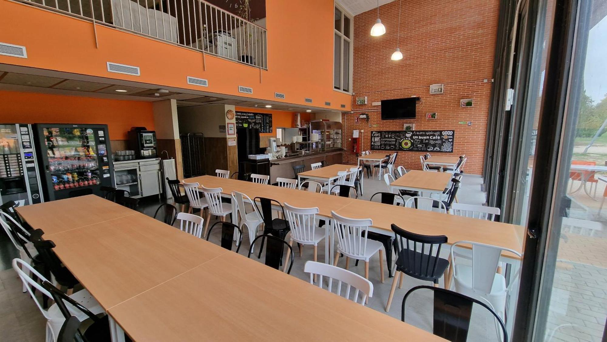 Residencia Universitaria Resa Giner De Los Rios Alcala de Henares Luaran gambar